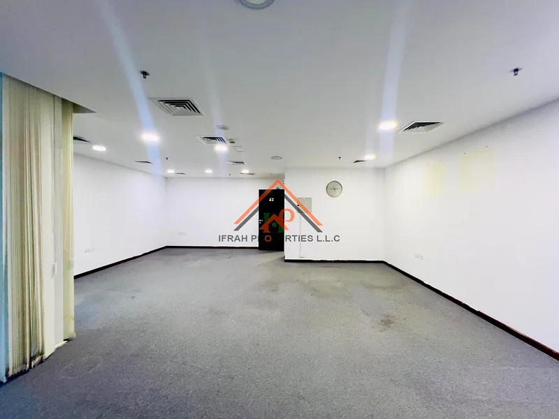 BURJ KHALIFA VIEW | BRIGHT OFFICE | VACANT63816206964993113