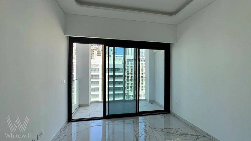 إطلالة على البحيرة | جديدة بالكامل | قريبة من OP63977067819010112