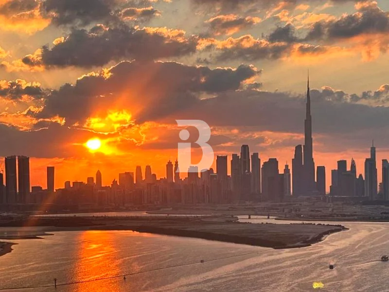 شقة خلابة مع منظر برج خليفة | تطل على الممر المائي | فاخرة63760027510146110