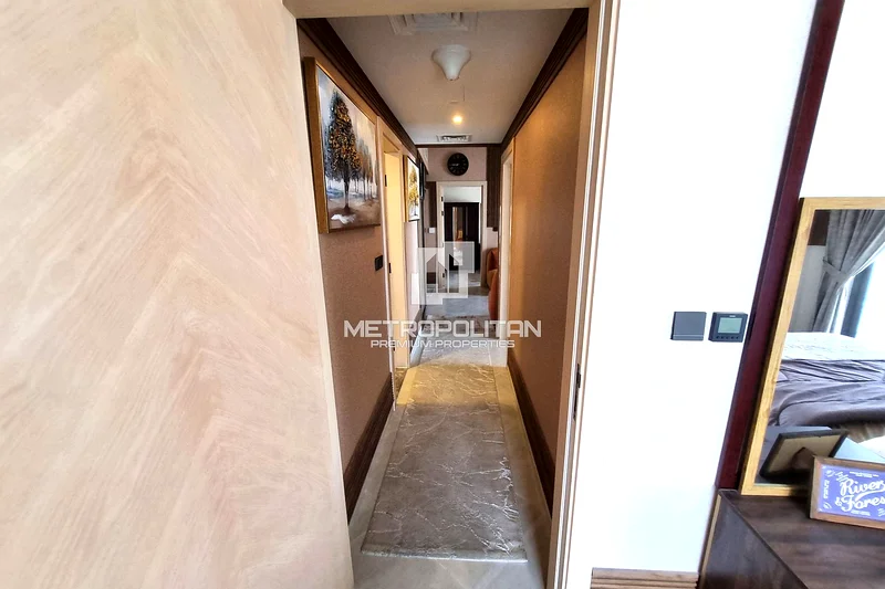 Corner Unit | Vacant | Fully Furnished63997412307587114
