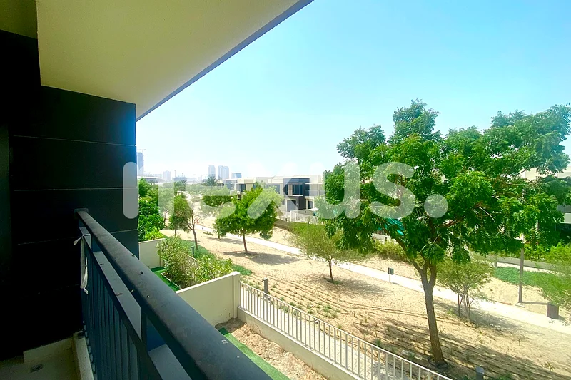 Corner Unit | Multiple Cheques | Greenbelt63754926904834110