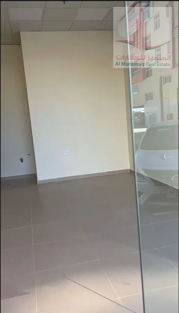 محل للإيجار في الجرف، الصناعية 3، موقع ممتاز على شارع رئيسي، مساحة كبيرة، بسعر 20 ألف سنويًا64074891820675114