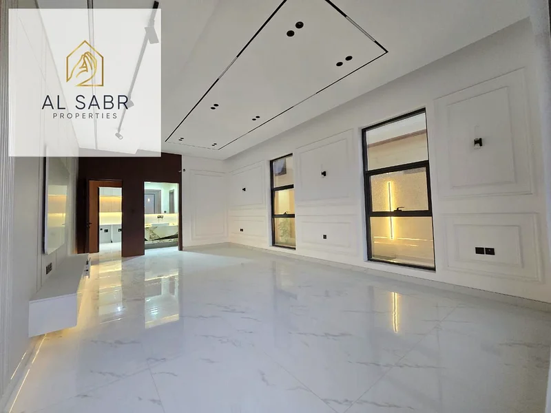 فلل فاخرة بمساحة واسعة تتضمن 6 غرف نوم + غرفة خادمة، مع مسبح خاص!63912903743235113