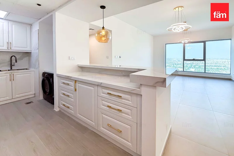 Spacious | High Floor | Fully Renovated63731745757442114