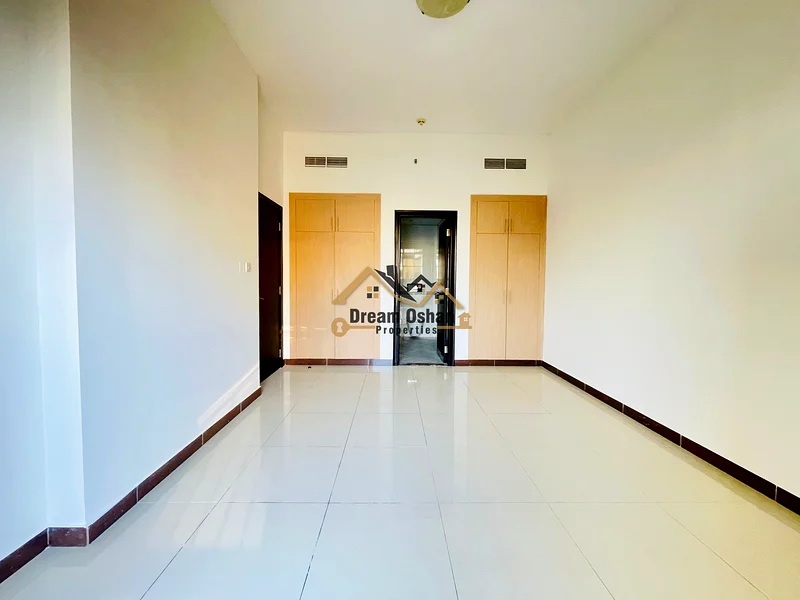 قريب من مركز Q1 مول _فتح العرض _وايل برايت للعائلة63747539246210112