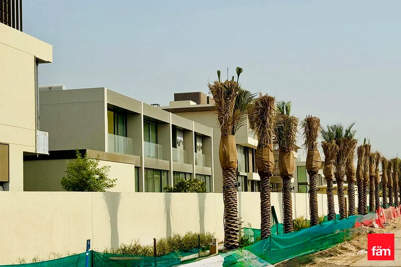 CORNER| 4617 SQFT PLOT| BEST LAYOUT | 4PLEX | G+163931945467011111