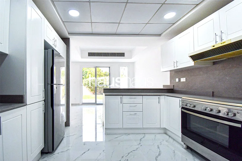 Type CM | Fully Upgraded | Vacant October63809390802819111