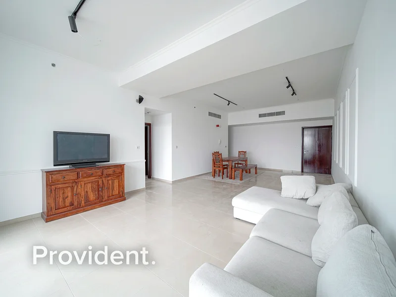 High Floor | Exclusive |  Large Layout64038693627139110