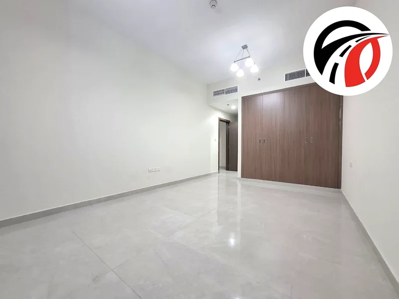علامة تجارية فاخرة جديدة كلياً 1Bhk جميع وسائل الراحة متوفرة بسعر 6799963755891847042110