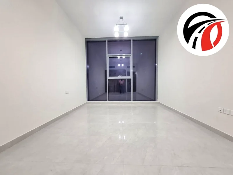 علامة تجارية فاخرة جديدة كلياً 1Bhk جميع وسائل الراحة متوفرة بسعر 6799963755891847042112