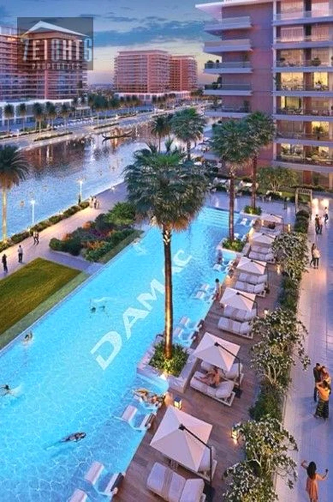 مطابق لفاستو | واسع | سهولة الوصول | العيش على waterfront | مجتمع مغلق | موقع متميز64014717463809111