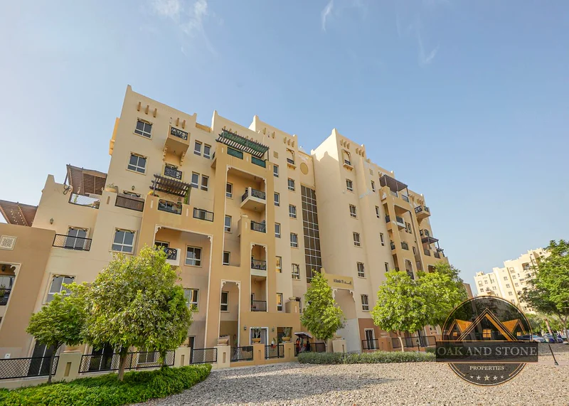 3 bed | 2 Balconies | Great location | Vacant Sept63917828862210110