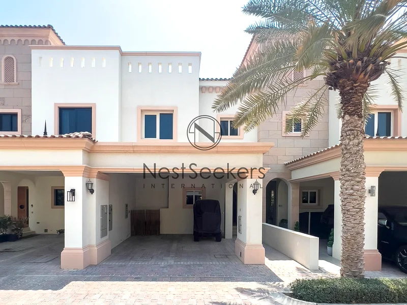 فيلا 3 غرف نوم + غرفة خادمة | شاغرة في 25 | مجتمع ملعب جولف63727973782275110