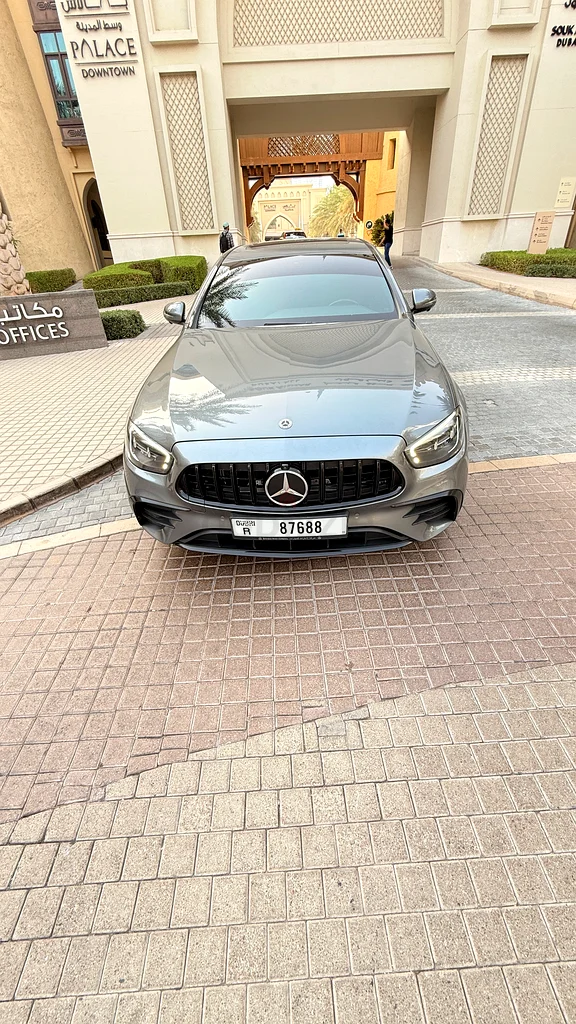 E300 well maintained - fully serviced - buy and drive63699044118273112