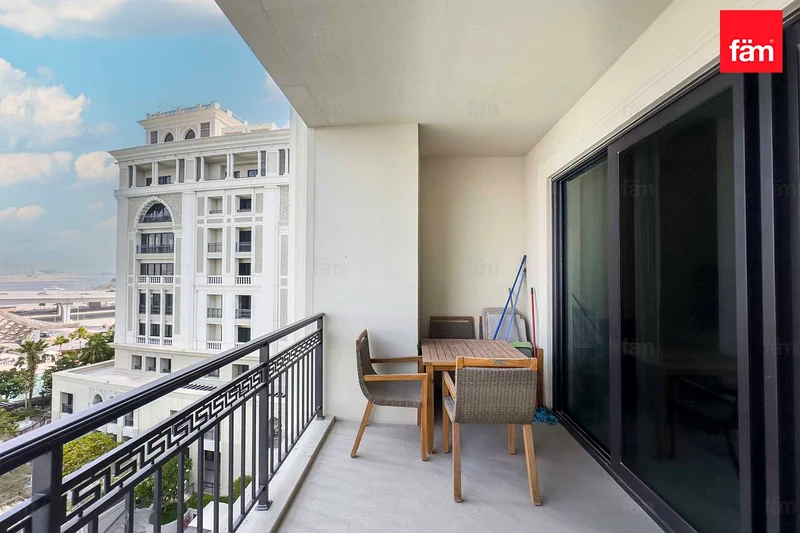 Waterfront living | ready to move | Sea View63968005874435113