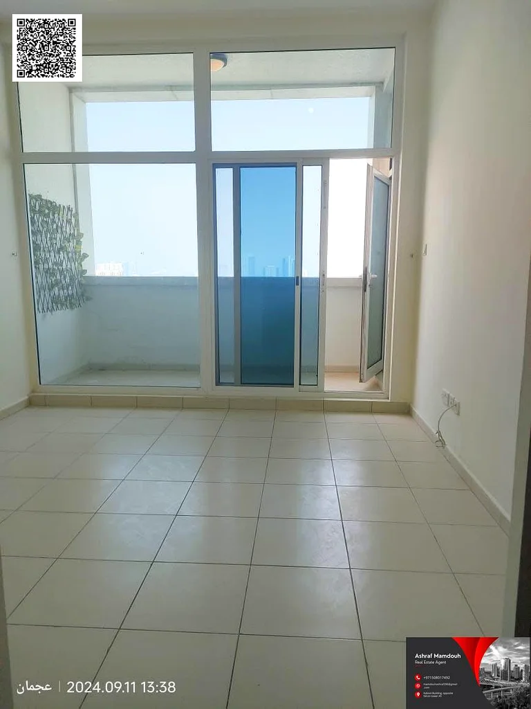 Two rooms and a hall with a balcony | Free parking | Golden opportunity63888603361538111