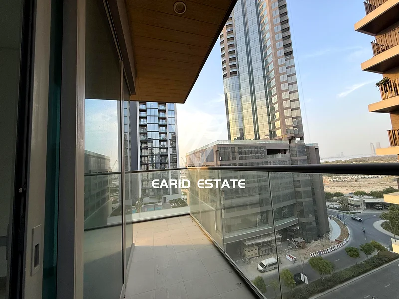 Modern 1 BR | Vacant | Community View63758156521987112