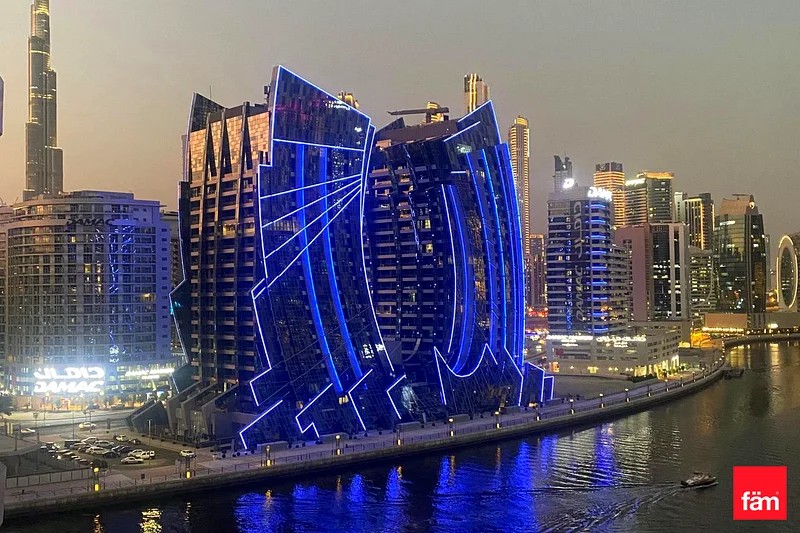 Luxurious studio apt with Burj Khalifa view63790561257217112