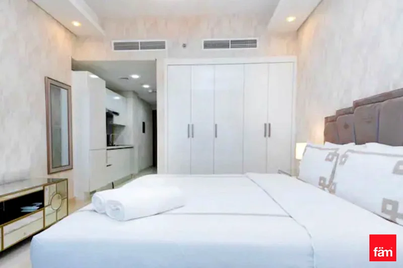 Luxurious studio apt with Burj Khalifa view63790561257217111