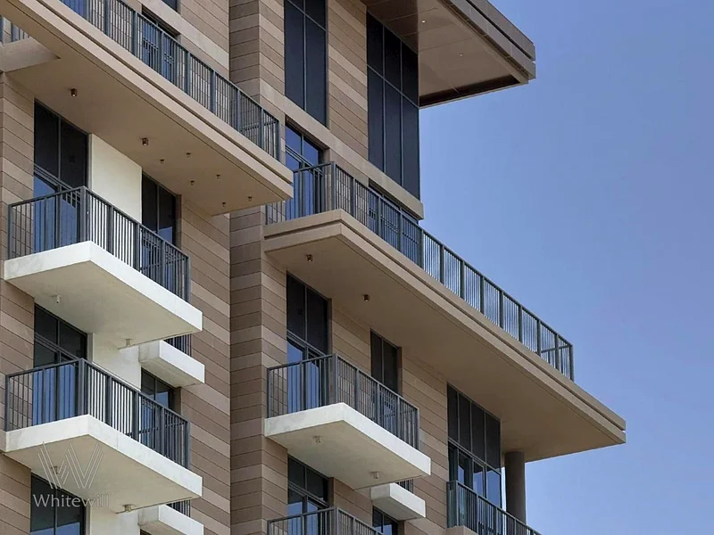 Corner Unit | Downtown View | Close to OP | Motivated Seller63949235565314114