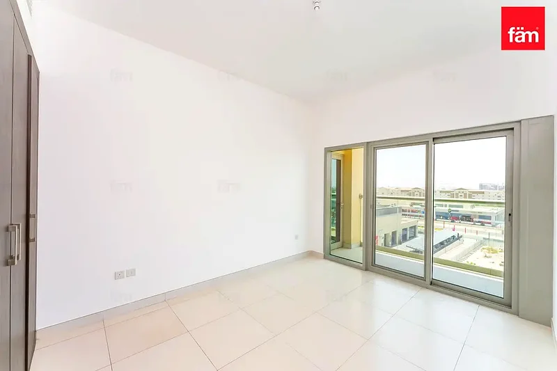Bright & Spacious 2 Bed | Vacant | Unfurnished63727297786371110