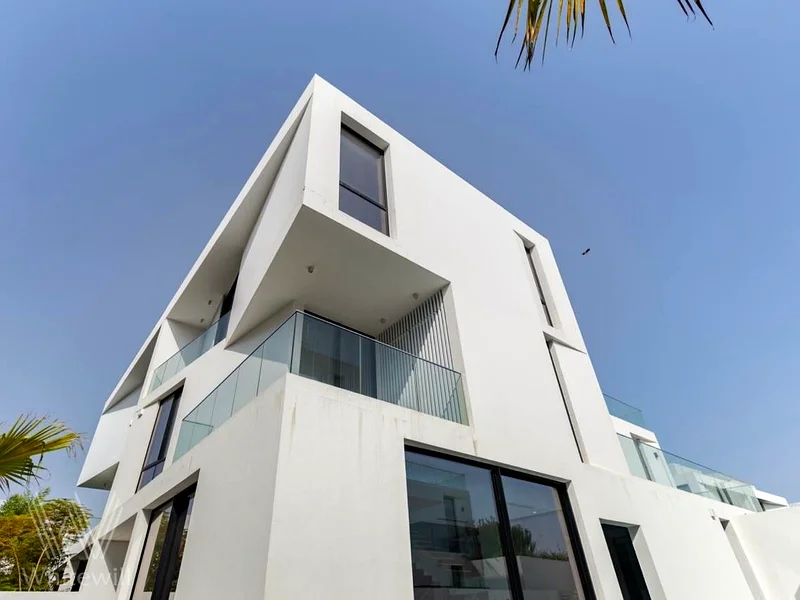 Luxurious 3 Storey | Private Pool | High Quality63916904157443112