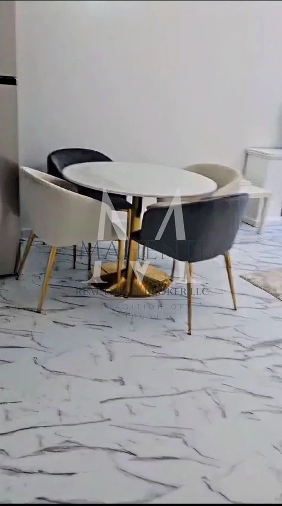 Upgraded  Spacious  |  Fully Furnished  ONE BEDROOM  |   Balcony , 1  Parking63734442403457114