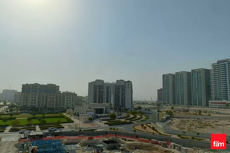Brand New | Pool View | Mid Floor63766365895681112