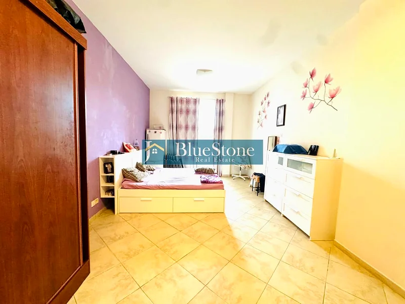 Huge Two Bed with  Balcony-Two Parking-Open view63982447978113113