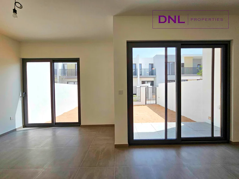 End Unit | Single Row | Exclusive Gated Community63733234546819112