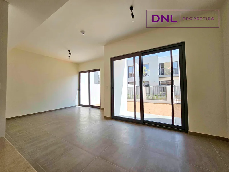 End Unit | Single Row | Exclusive Gated Community63733234546819111