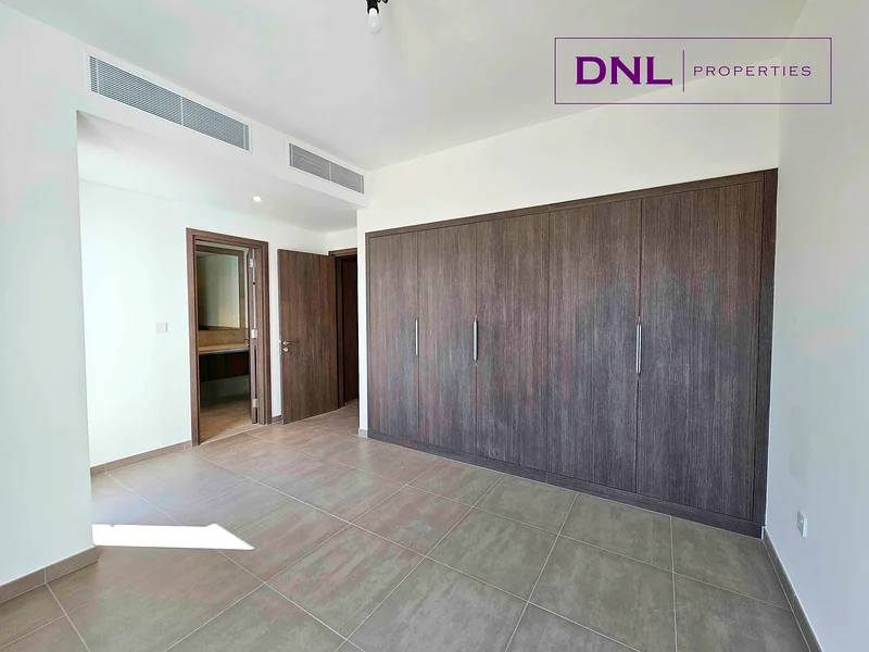 End Unit | Single Row | Exclusive Gated Community63733234546819114