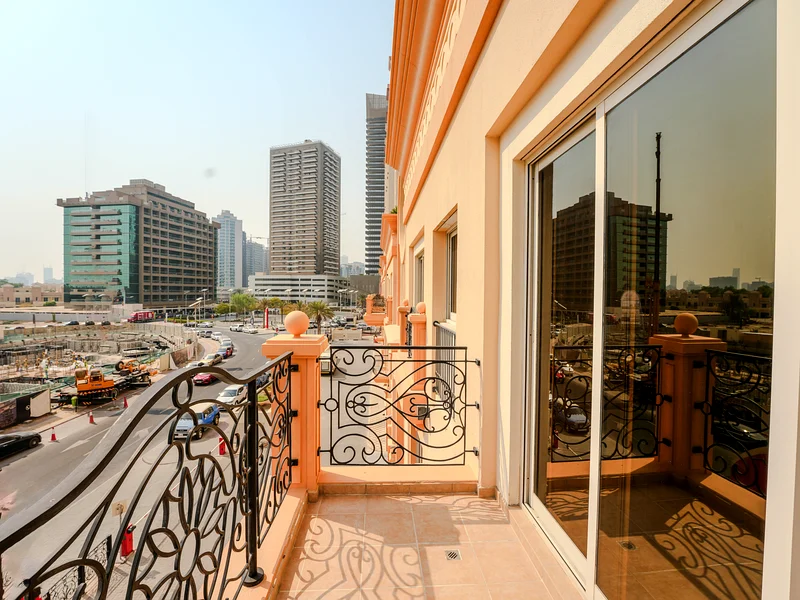 Upgraded Unit | Unfurnished | Ready To Move63735205881345112