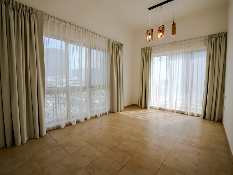 Upgraded Unit | Unfurnished | Ready To Move63735205881345110