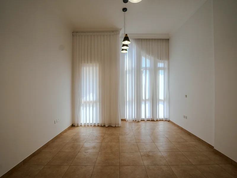 Upgraded Unit | Unfurnished | Ready To Move63735205881345114