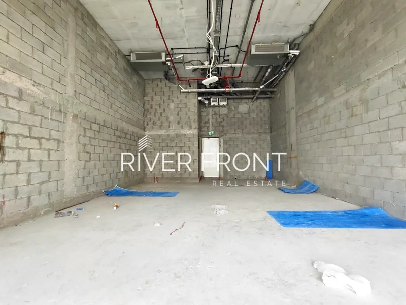 Ready to Move | Spacious Layout | Hot Deal64063581294850114
