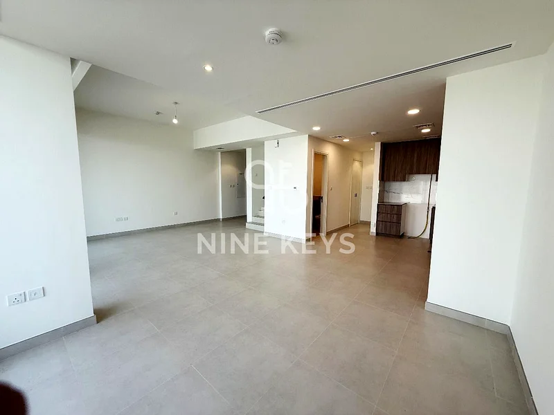 Premium | Close to Amenities | Ready to Move In63737083581443110