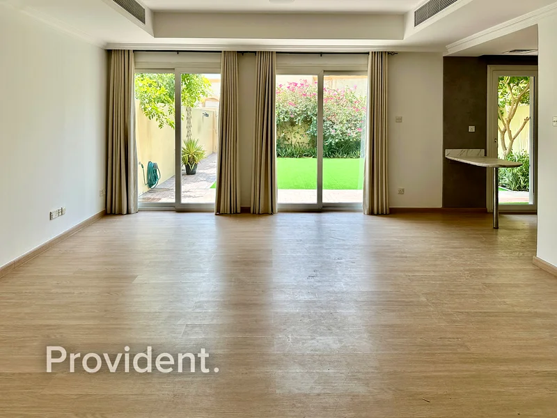 Upgraded | Vacant | Single Row63729311336962112