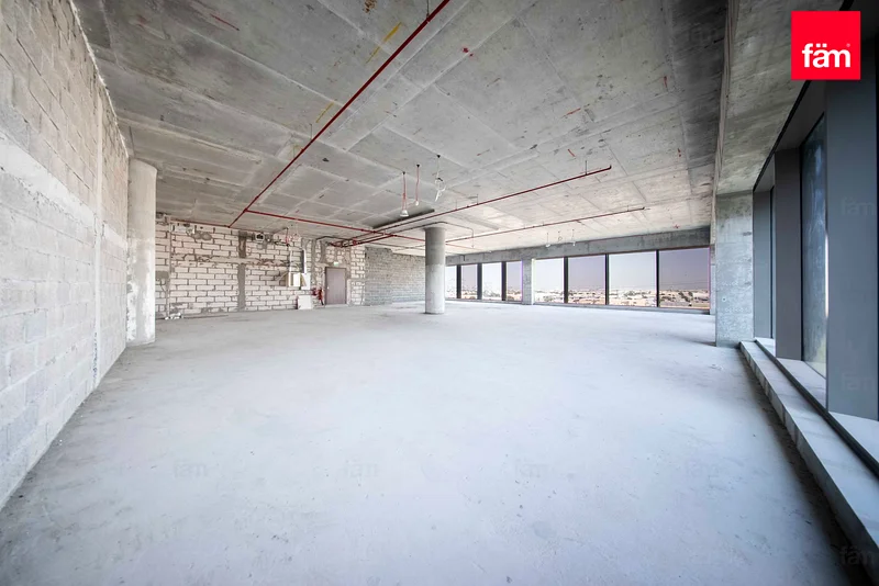 Last Unit | Vacant | Corner Office | Grade A64062478854402110