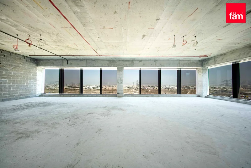Last Unit | Vacant | Corner Office | Grade A64062478854402111