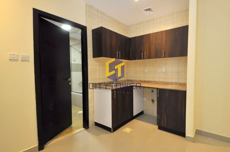 شقة ب studio متاحة بالقرب من مول الإمارات، موقع ممتاز، جاهزة للانتقال63743699818114114
