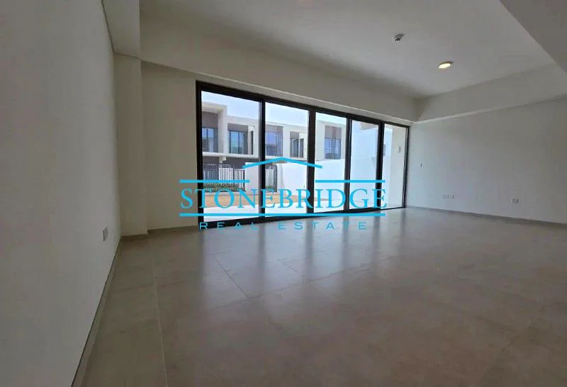 Near Pool |Prime Location | Corner Unit63954729330945110