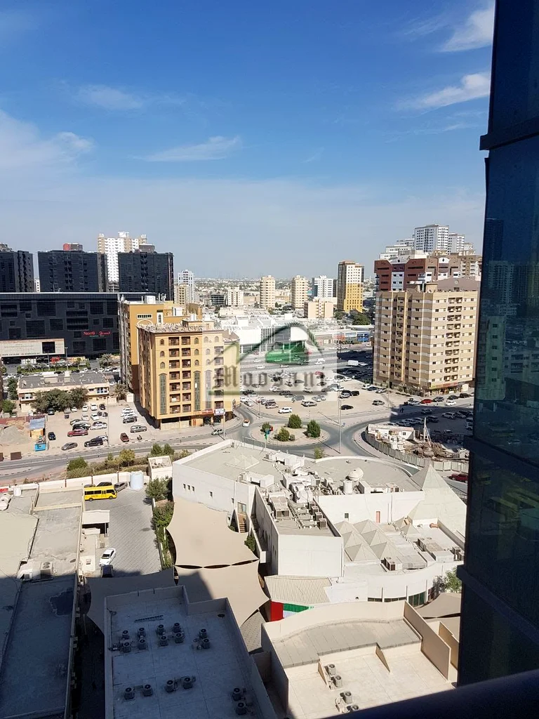 برج نعيمة سي: جاهز للانتقال، استوديو واسع بإطلالة على الرمادة مع شرفة كبيرة وموقف سيارات63885248209921110