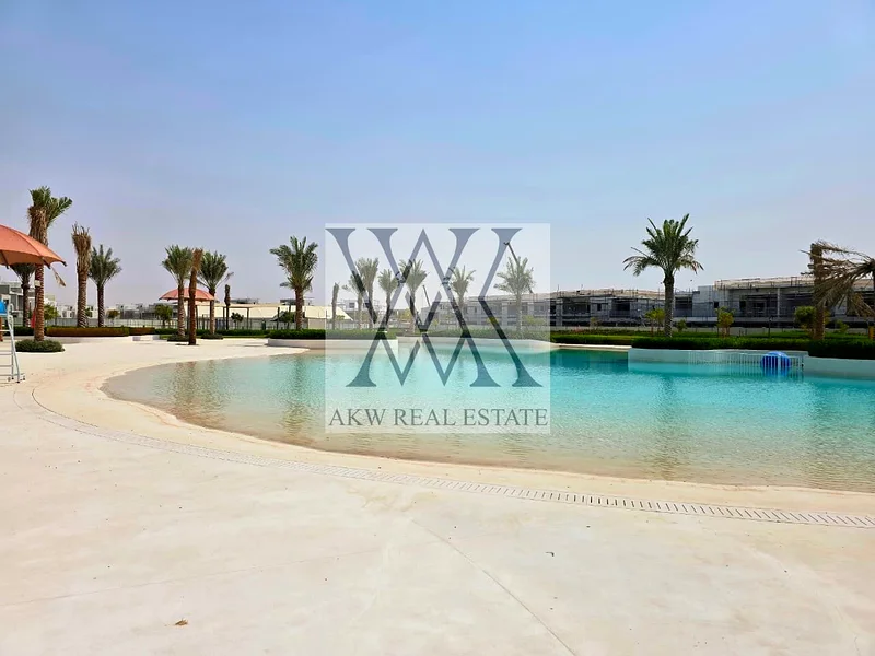 Prime Unit | Golden Beach | Park | Brand New63732482114562110