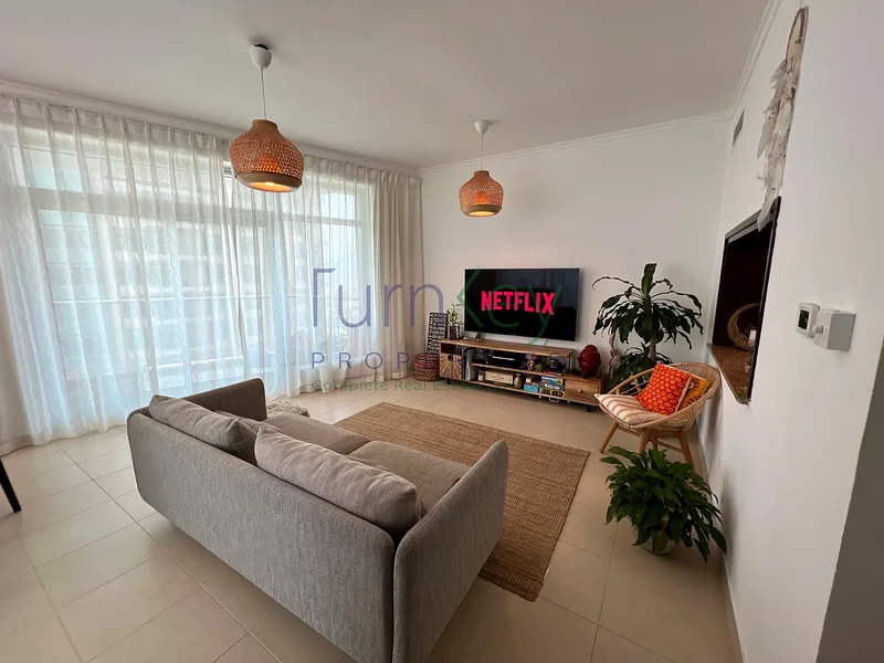 Burj View | 1 bed Good condition  | Unfurnished63799547517698112
