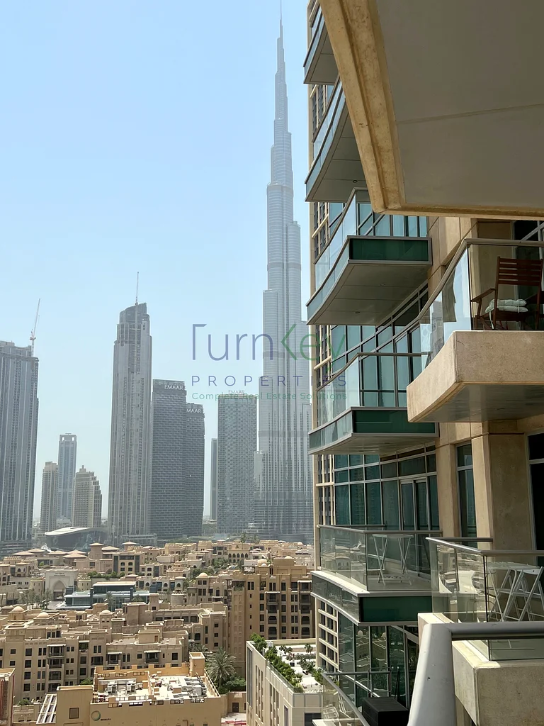 Burj View | 1 bed Good condition  | Unfurnished63799547517698110