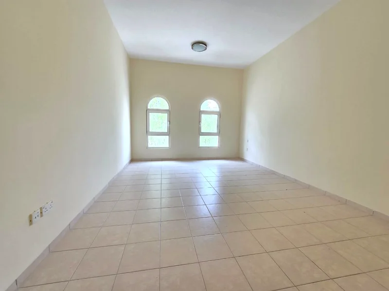 UNFURNISHED | NET TO POOL | VACANT63729499616129113
