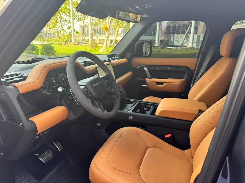 Defender V8 Carpathian Edition GCC Specs63700286883971114