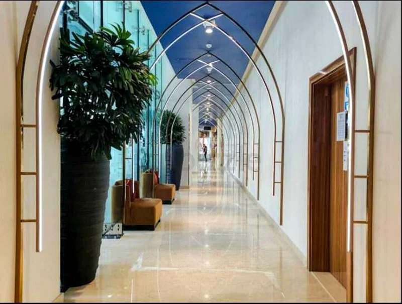12 شيكًا - بدون إيداع - استوديو فاخر بإطلالة على القناة وشرفة DAMAC Maison Prive – الأعمال63795178758785111