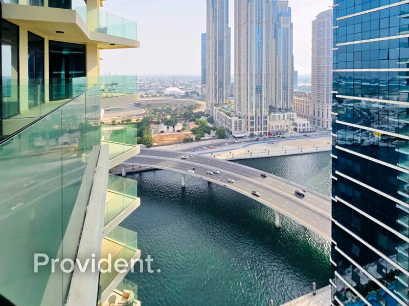 صفقة رائعة | طابق عالٍ | إطلالة على القناة | جديدة بالكامل63792244439425112
